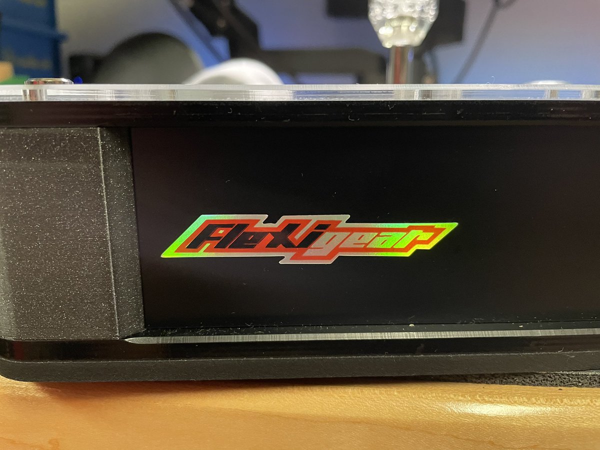 Rikikiy's tweet photo. さて、flexigear flashtapが届きました！
見た目も性能も最高！！！！！
入力スピードはもちろん
同時入力の精度が向上したりとかなり好みです！！
#flexigear
#flashtap https://t.co/sxgTsCEUlE