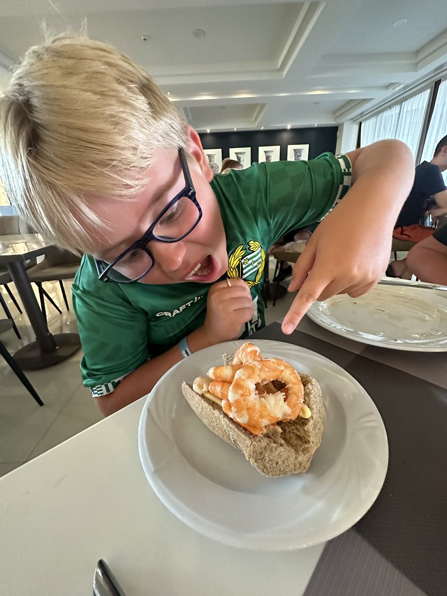 Robert Engström tweet media