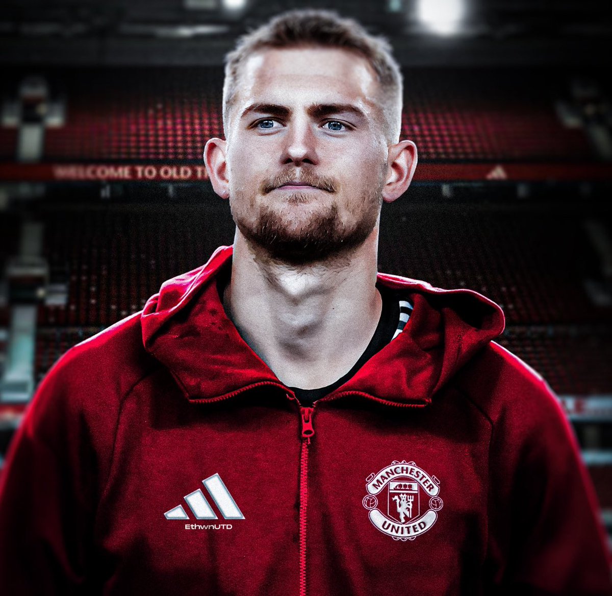 UtdHangers's tweet photo. 🔴 Erik ten Hag: “It remains to be seen whether Matthijs de Ligt will come,  I know him well, I wanted to sign him two years ago but at that time, he was already very far along to join Bayern. Believe it or not, his name did not come from me in the process”, told AD. #MUFC https://t.co/mGBlTTvnzK