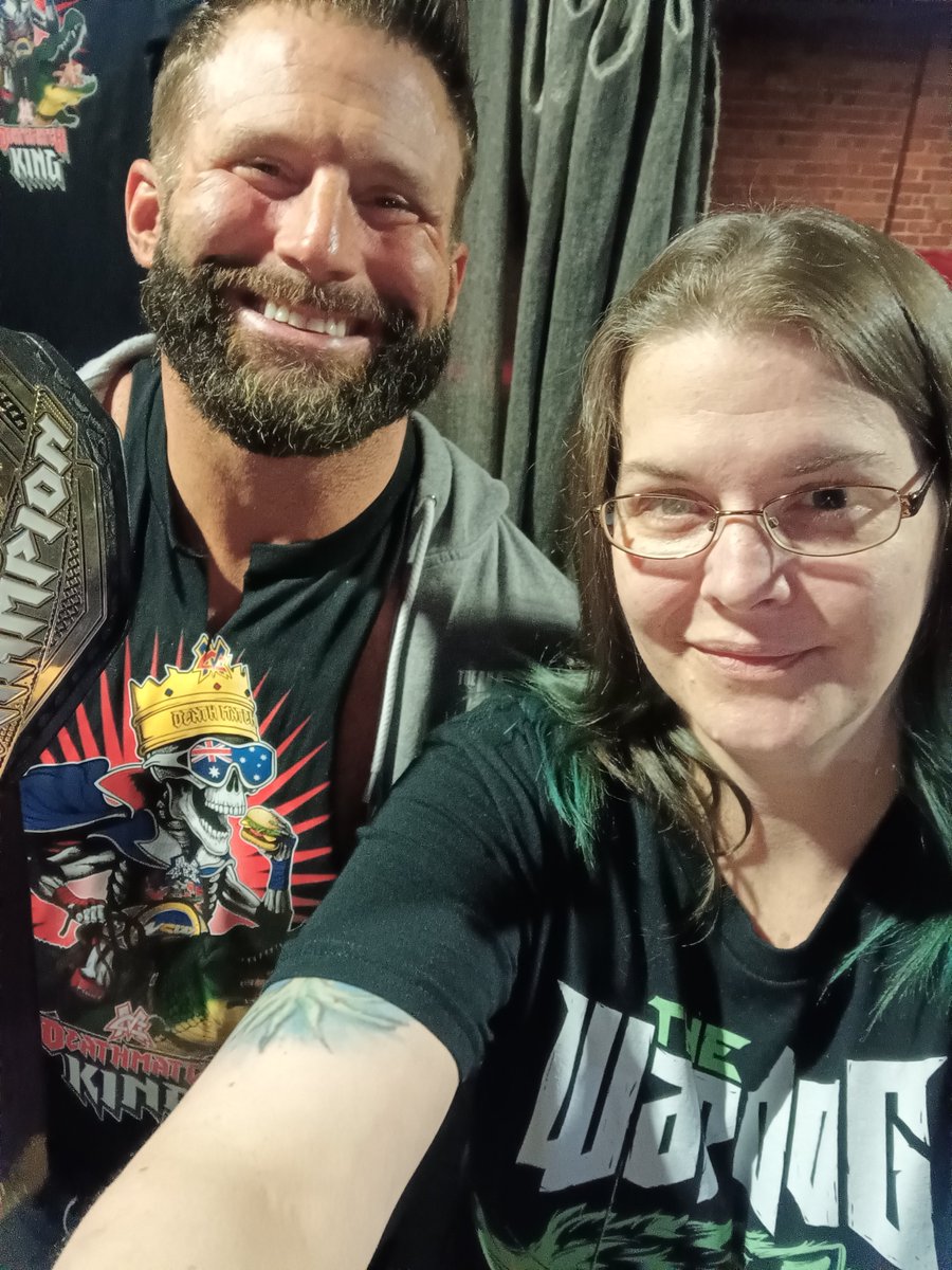 GlitterUnholy's tweet photo. A bunch of pics I haven't posted yet because of my stupid face. It's been a GREAT year.
I fuckin' LOVE wrestling.
#prowrestling #WSWMostWanted #RenegadesofWrestling https://t.co/haSGWt9idh