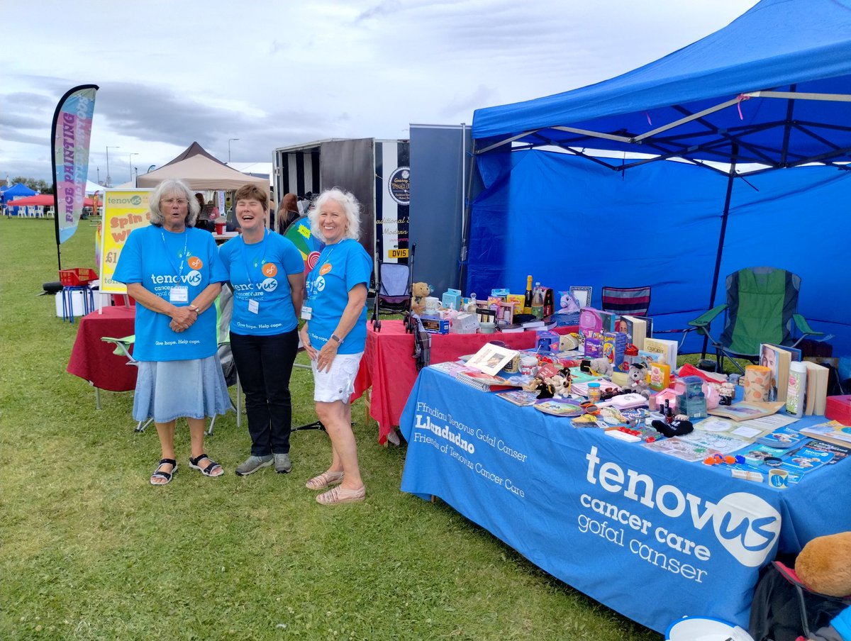 FriendTenLlan's tweet photo. We're here at Prestatyn Carnival all day, raising funds for, &amp; awareness of, @tenovuscancer. 
    If you're coming, have a go on our #SpinTheWheel game, or buy a ticket for the #SummerRaffle.  Coming  this afternoon? Listen to the @SingwithUsChoir  #Llandudno at 2.50pm &amp; 4.00pm ! https://t.co/GuLNNs2i9H