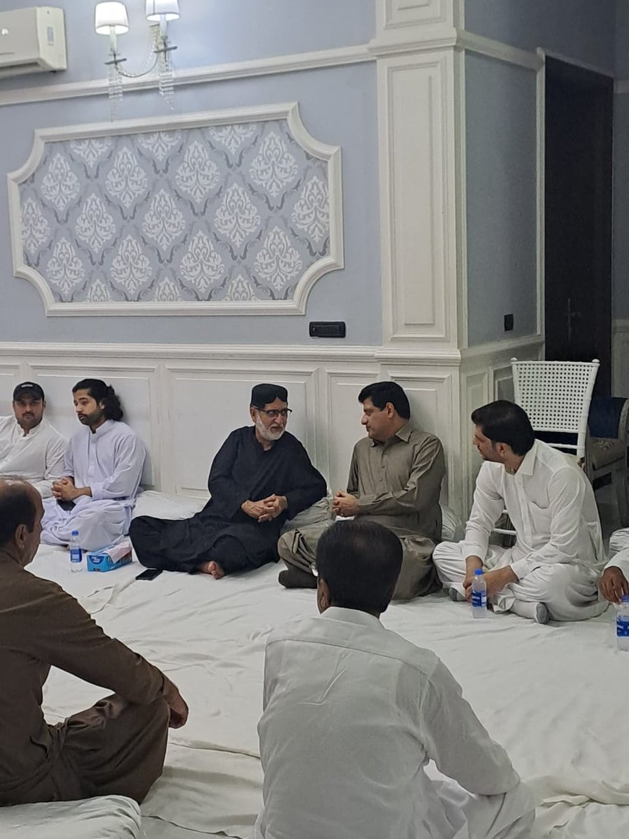 ZahoorBuledi's tweet photo. Extended condolences to BNP President sardar @sakhtarmengal on death of his mother-in-law. May  Allah rest her soul in peace and grant fortitude to the grieving family. Aamin https://t.co/UiCkyQ0Ryw