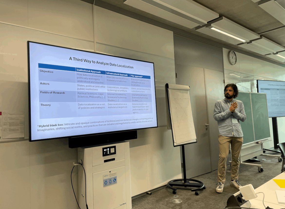 Samuele Fratini (@bambomby) on Twitter photo What a wonderful panel we had at #EASST4S2024! Thank you <a href="/franmusiani/">Francesca Musiani</a> and <a href="/edok_lotosov/">Ksenia Ermoshina</a> for such a successful possibility to debate on digital sovereignty and the many ways to handle it :) What a wonderful panel we had at #EASST4S2024! Thank you <a href="/franmusiani/">Francesca Musiani</a> and <a href="/edok_lotosov/">Ksenia Ermoshina</a> for such a successful possibility to debate on digital sovereignty and the many ways to handle it :)