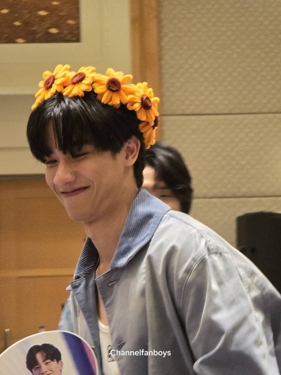 channelfanboys's tweet photo. องค์ชายรัชทายาท  เสด็จพระราชดำเนินเยี่ยมเยียนพสกนิกร🤴

TAWAN 20JUL BEYOND SUNSHINE

#TayTawan33rdBirthday
#TayTawan33rdBirthdayCharity
#Tawan_V @Tawan_V https://t.co/yXztk7TJ20