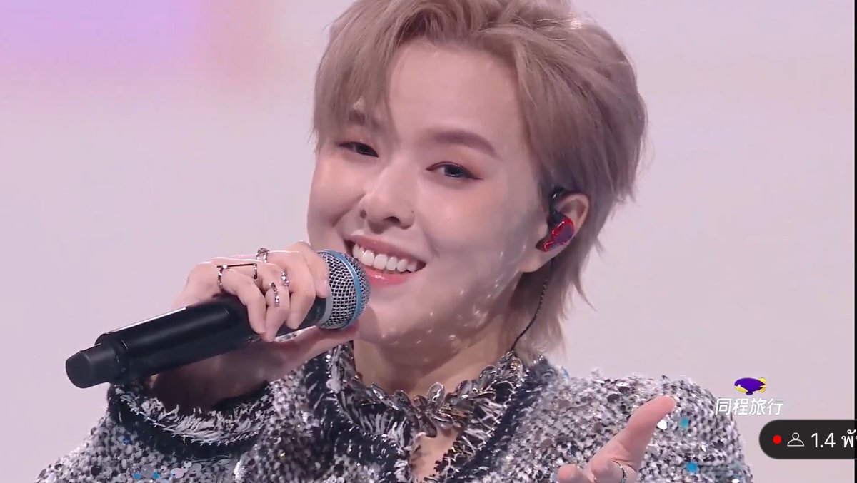 snowtaey's tweet photo. ฮีลใจมากกกก แม้วันปั่นงาน>< 
#SunneexTMEA2024
Sunnee On TMEA Stage https://t.co/9Rs6Kow87q