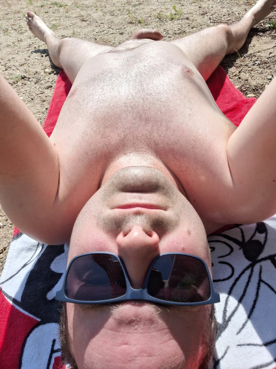 nakedrelease's tweet photo. @StrandFkk FKK Epplesee relax 🚫🩳☀️ https://t.co/KB3WxIAKAg