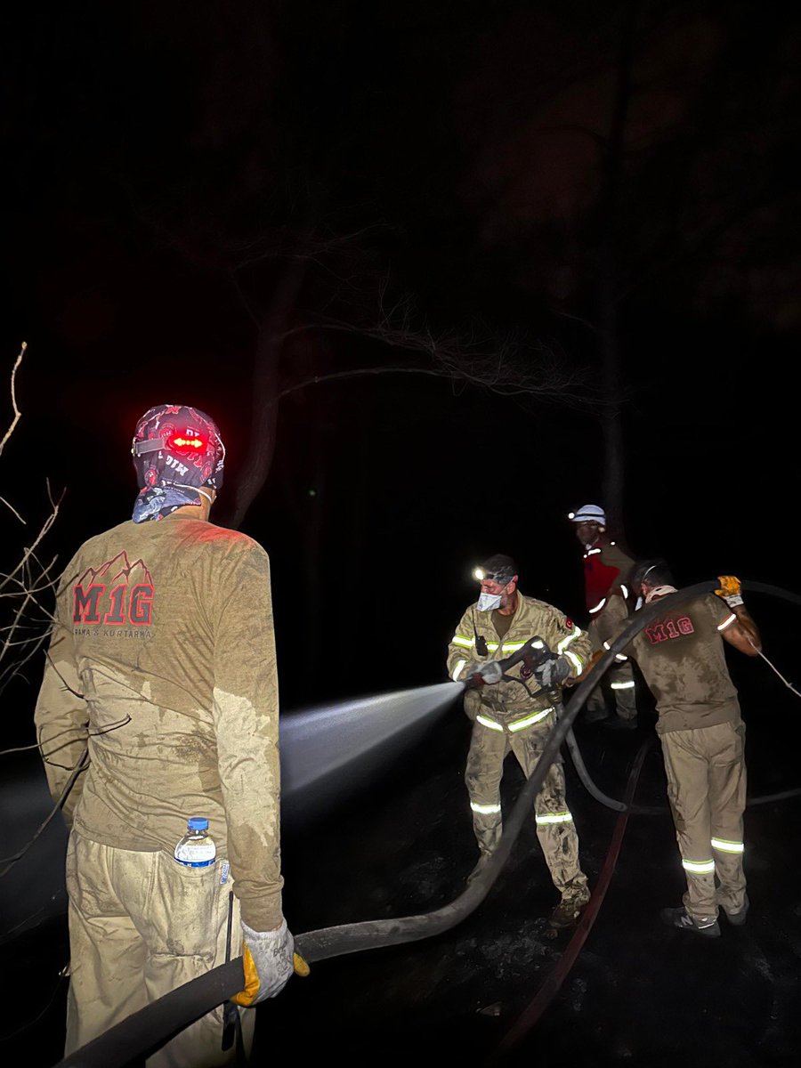 M1Gorg's tweet photo. İzmir Gaziemir’de çıkan orman yangınında ekibimiz destek vermiştir. 🚒🚨
#M1G #aramakurtarma #OrmanınKahramanları #ormanyangını #Sarnıç #afad #acildurum #yangin https://t.co/BzRkKHnJOj