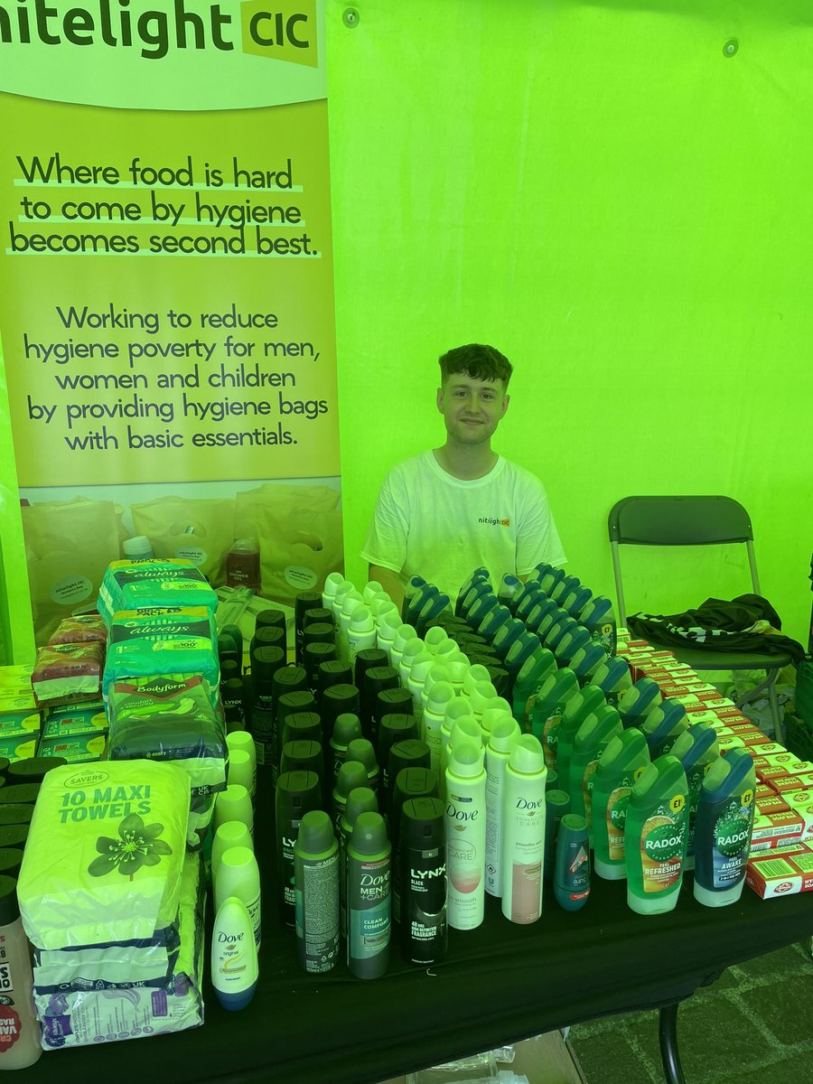 NitelightC's tweet image. We are in Stockton until 2pm today distributing free hygiene essentials. If you are in need please pop and see us at the top of the High Street 😊❤️
#basicessentials #communitysupport