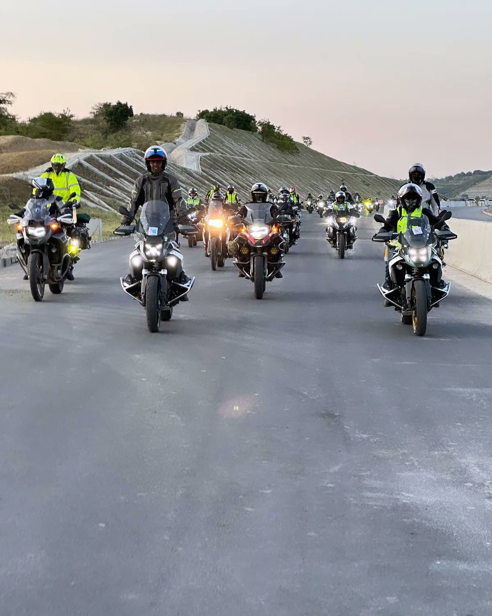 inchcape_ke's tweet photo. A riders motto: safety first. Thank you @Amref_Kenya for ensuring our safety with Maisha Cover.
#Coastedition #MakeLifeARide #R1300GS #SpiritOfGS #BMWMotorradKenya https://t.co/dIPuRq7Ye6