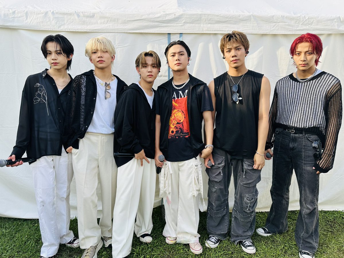 LIL_LEAGUE_'s tweet photo. 「サマーコンファレンス2024
“サマコンフェス”」にご来場いただき
本当にありがとうございました！

暑さを吹き飛ばすほどの
会場の盛り上がりが最高でした💥

もう夏本番ですね☀️
お身体���は気をつけてお過ごしください🌻

#サマコンフェス
#LILLEAGUE #リルリーグ https://t.co/tjIE7eKZRm