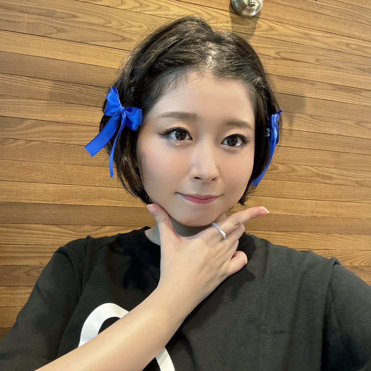#ぼっち・ざ・ろっく！

Thank you！！

매우 행복한 시간이었습니다!또 만납시다！

珍しくリボンつけてもらいました🎀
#またあした ❣️