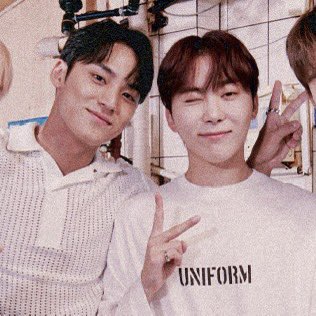 댕 tweet media