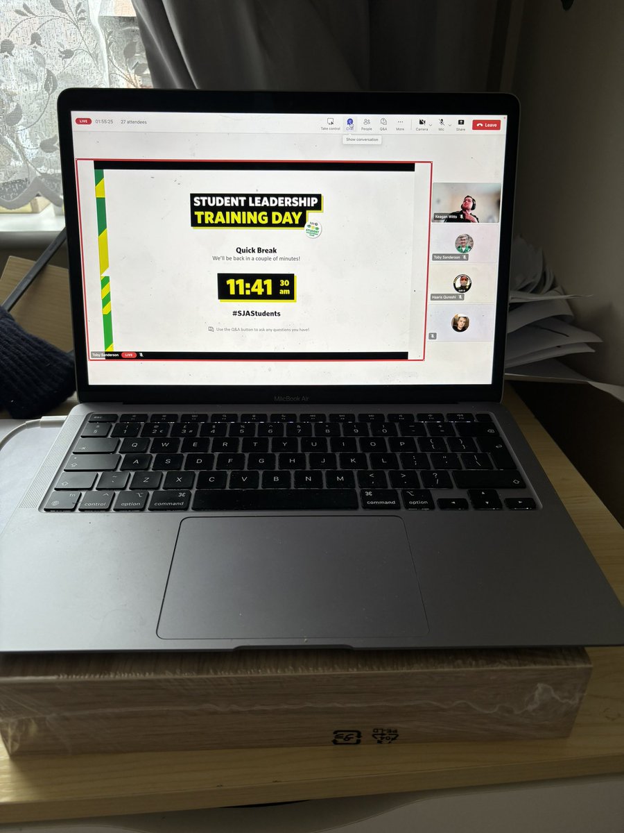 Helping out with the Student Leadership Training day today. Teaching all our future  leaders with in the team all the knowledge and skills that they will need to develop and have a successful academic year. <a href="/SJA_Students/">SJA Student Volunteering</a> #SJAStudents #Mysjaday