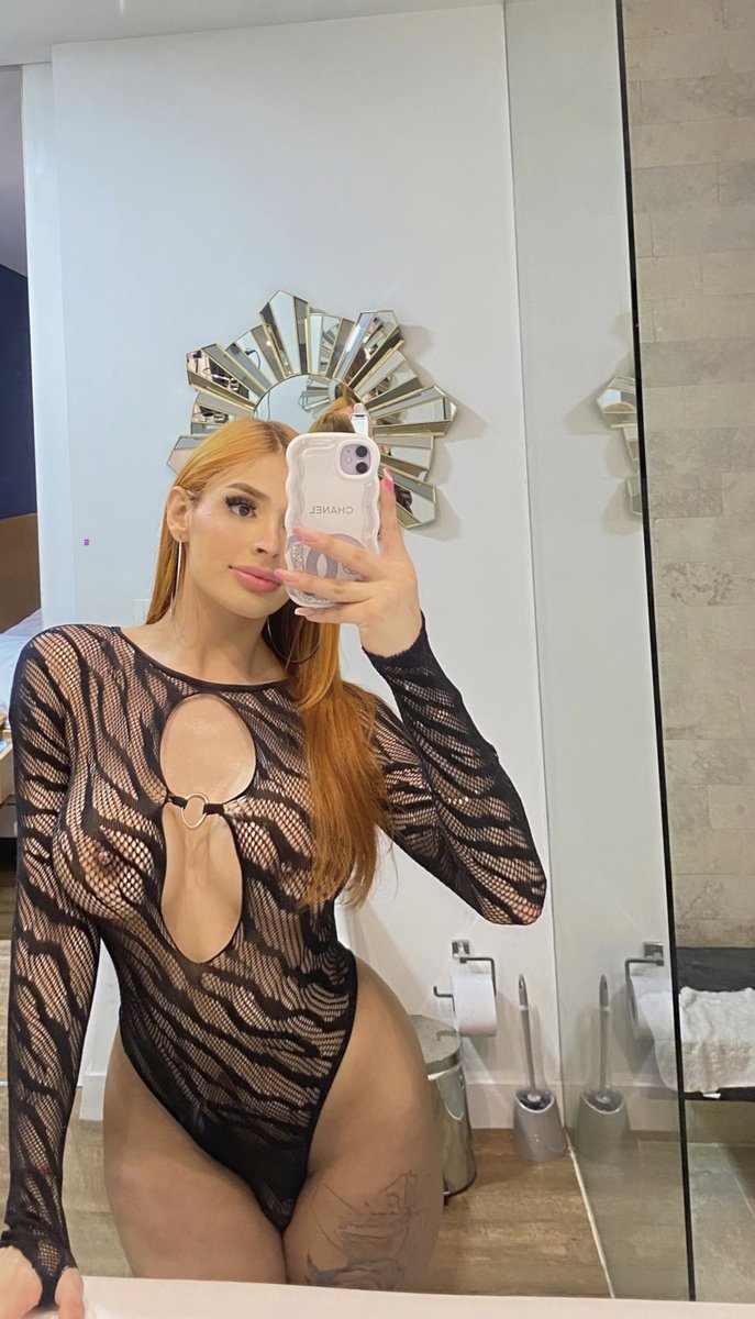 Ya viste lo nuevo de mi página azul?

onlyfans.com/emy_cuttee