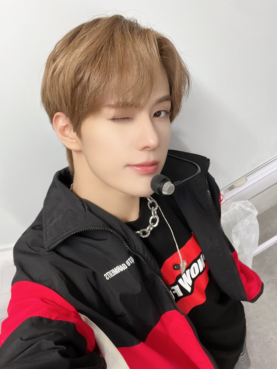[#진식] 와!!!!!! 갈색 머리!
💙함랑함둥💙
#xikers #싸이커스