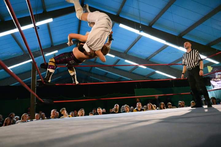 Live Wrestling 
27.07.2024
Stadthalle Dingolfing 
19Uhr Beginn 

#wwe #ews #WrestlingCommunity #wrestling #Bayern #dingolfing #ViralVideos #bier #fight #fitnesss #model #MMA