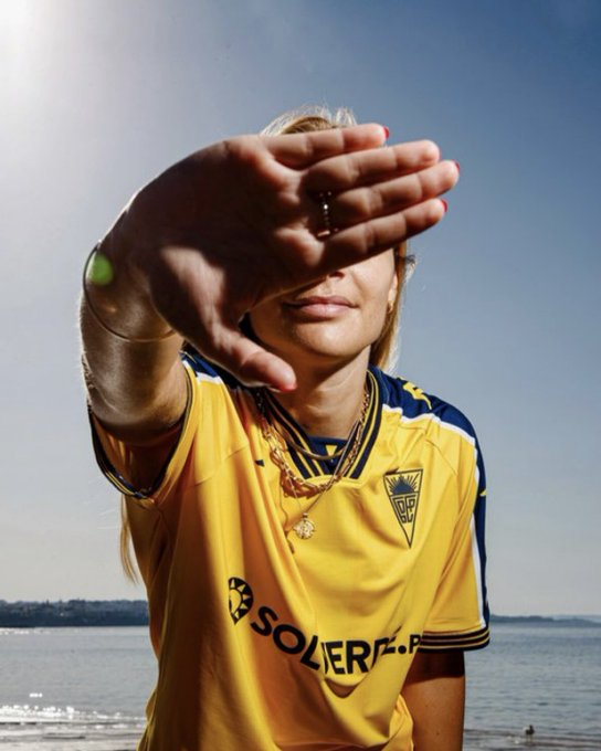 Copa90's tweet photo. Estoril and Kappa may have just released the kit of the season https://t.co/htrCNvTIlG