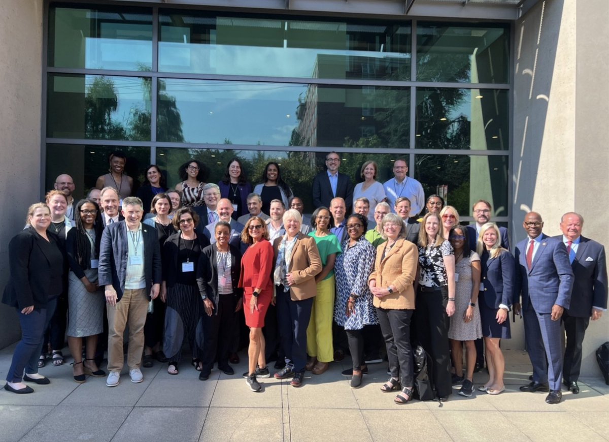 Dean_CMDavidson's tweet photo. @ABAesq Law Deans Conference 2024 at Seattle University School of Law. #MHSL #lawdeans https://t.co/g4vIWDamIp
