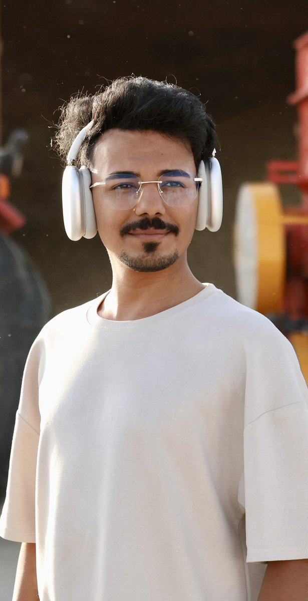 مساء الورد يا أصدقاء🤍
بما أني أنتظر خبر "مفرح" وسعيد قلت أفرحكم معي👍🏼😁
راح أسحب على مبالغ مالية لـ3 فائزين 💸 💵 

ما يبغالها شي:
- تابع حسابي <a href="/s_618_/">سليم الأشعري</a> 
- سوي ريتويت لأن السحب بيكون من الرتويت💸🔁
- اكتب في التعليقات "آية أثرت فيك" بدون لا تنسخ من أحد 😉 

السحب يوم 23/7 🫡 فعّل