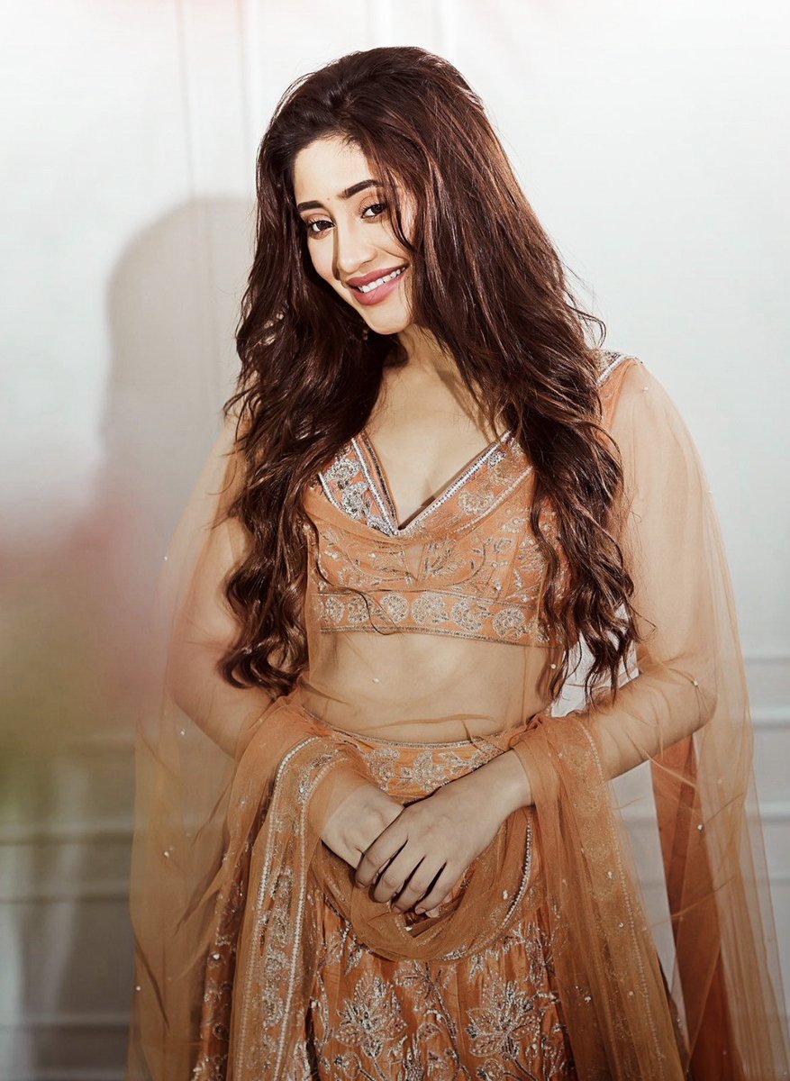 sunrisexcreates's tweet photo. 🧡🔥

• #ShivangiJoshi • https://t.co/azEooTzHtx