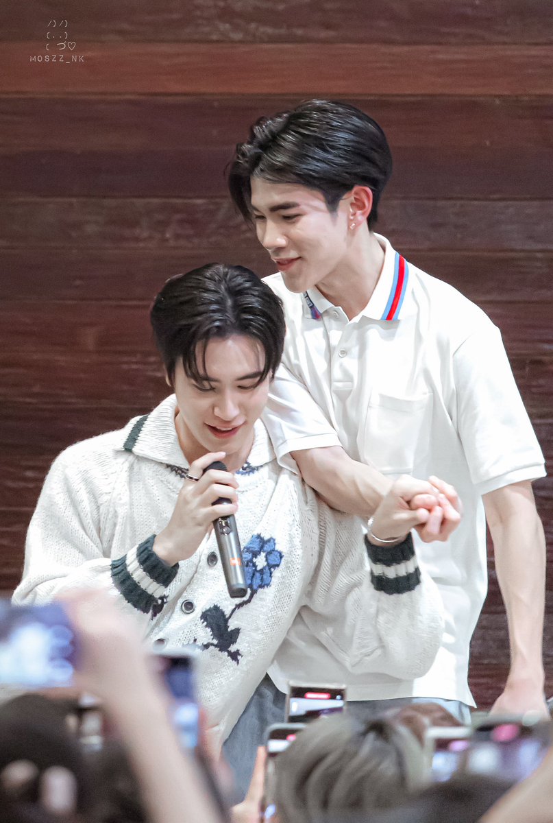 itsmanee_'s tweet photo. แสตนบายรอรับยัยแสบจนเส้นเลือดปูด https://t.co/aPxvWOiy8o