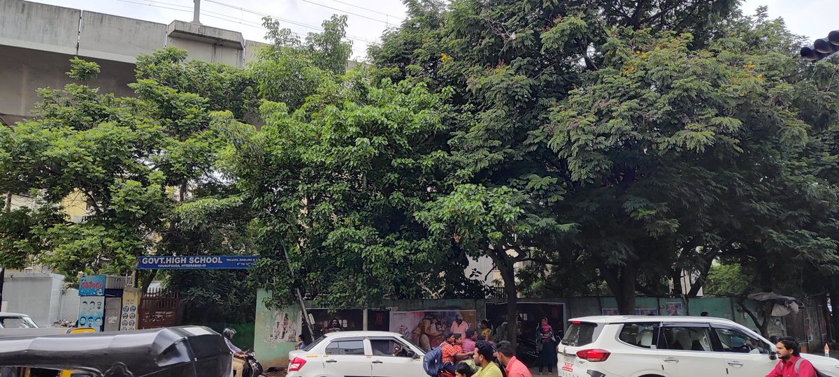 vittuchitham's tweet photo. @revanth_anumula 
@TelanganaCMO

Requesting honarable CM sir to look into this, we have posters of A rated movies being pasted on the compound walls of govt school at Yousufguda checkpost. I kindly request you to instruct the concerned team. https://t.co/JmAGhCyzXG