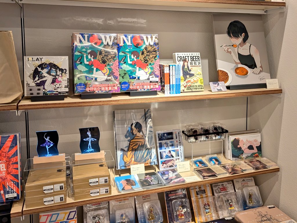 京都蔦屋書店サイン会&トークショーありがとうございました👋 5Fにイラストノートの対談相手でもあるゆいあいさん(@yuiaip)特設コーナーと僕のサインもありますのでお立ち寄りの際にはぜひ探してみてください☺ 