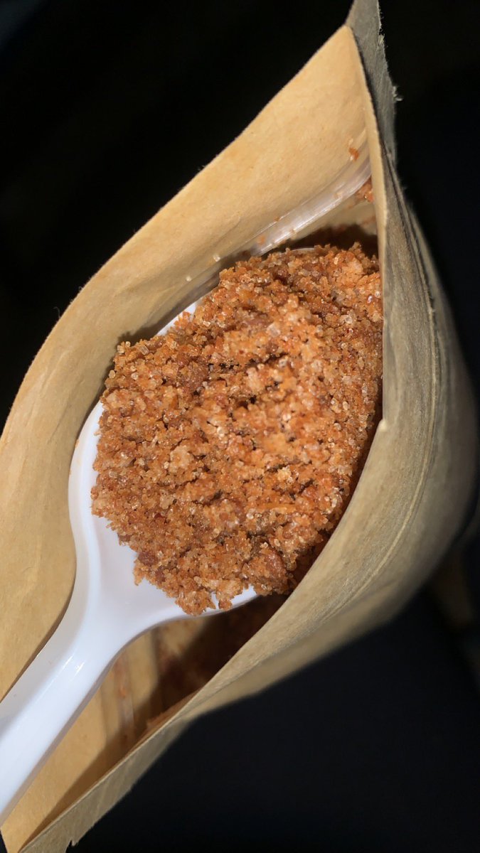 Co_DouxS's tweet image. Assalam aleykoum j’espère que yeewou gueen sii diaam🥲?
Vos mburacké et guerté suukeur sont disponibles.

Gneuwleennnnnn dieundeuuuu wala gueen Rt beugouma merrr🙄😂
Livraison dinaa aam demain inshaALLAH

#TempsBoy