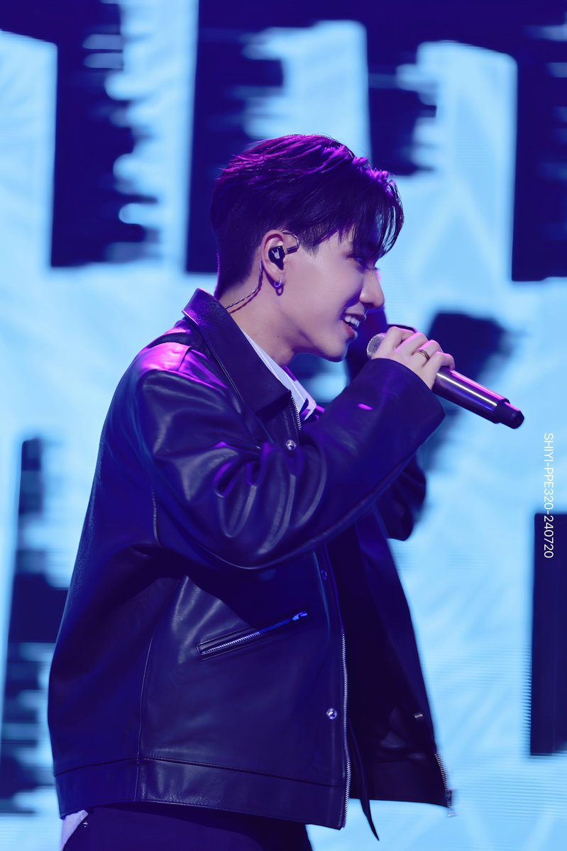 The second set of styling🤵

<a href="/perthppe/">PERTHPPE</a> 
#KDPPE
#PerthTanapon
#PerthNanningFanmeeting