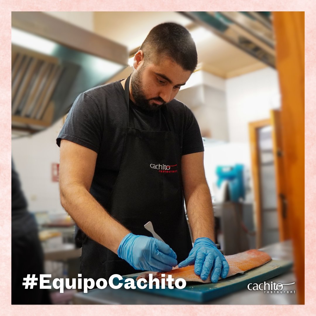 RestCachito's tweet photo. 𝐉𝐮𝐧𝐭𝐨𝐬 𝐟𝐨𝐫𝐦𝐚𝐦𝐨𝐬 𝐮𝐧𝐚 𝐟𝐚𝐦𝐢𝐥𝐢𝐚 𝐮𝐧𝐢𝐝𝐚 𝐩𝐨𝐫 𝐧𝐮𝐞𝐬𝐭𝐫𝐚 𝐩𝐚𝐬𝐢𝐨́𝐧 𝐩𝐨𝐫 𝐥𝐚 𝐠𝐚𝐬𝐭𝐫𝐨𝐧𝐨𝐦𝐢́𝐚

Nuestro equipo trabaja con dedicación, garantizando una experiencia gastronómica única.

👉 Reservas: https://t.co/d9PDzUH4vz

#4familiacachito https://t.co/MXi34qLsLL