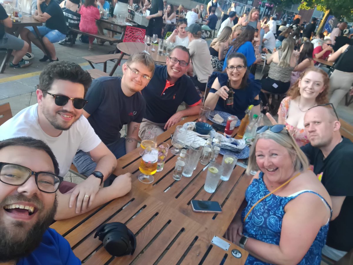LisaBeales1's tweet photo. Great night out to end another great year at TSAS #ratteam https://t.co/XlamhKd2oF