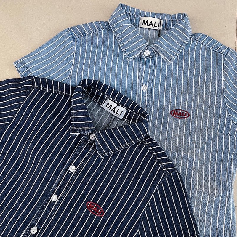 Meetangkubb's tweet photo. 🪡🧵 POLA MEET ME JEANS เสื้อเชิ๊ตยีนส์แขนสั้น ทรงสวยมาก ลายทางใส่แล้วผอมต้องมีค่า ✨🎀

พิกัด : https://t.co/SgiDdIvLLs

#เสื้อผ้าผู้หญิง #แฟชั่น #ยีนส์ #ช้อปแฟชั่นที่ช้อปปี้ #ช้อปปี้ป้ายยา #shopee #สืบสันดาน #Butterbear https://t.co/H0h5TjCZKD