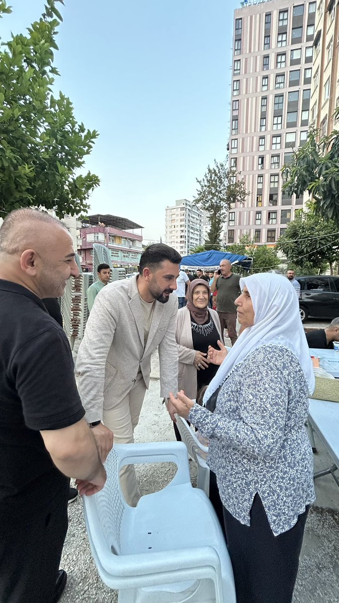 akincemal's tweet photo. İlçe Başkan Yardımcımız Sn Zülfikar GÜNEŞ’ in Vefat Eden Eniştesi Cuma SUNAY’ ın Taziyesine Katıldık. Merhuma Allah'tan Rahmet Yakınlarına Sabırlar Diliyorum. https://t.co/hBwGIbqetI