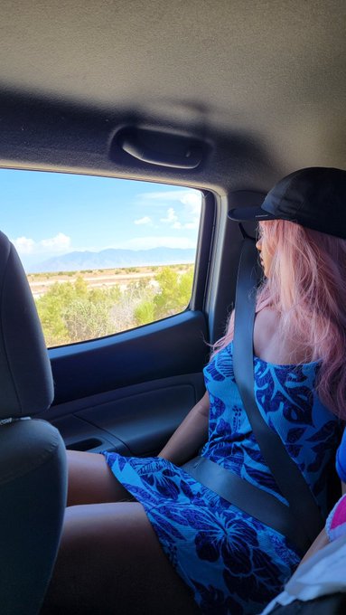 Illeen is pretty excited for her 1st beach experience ⛱️  @Realladydoll https://t.co/3pqB9NkNS4<a href="/tag/lovedoll"class="tags"><span>#lovedoll</span></a>