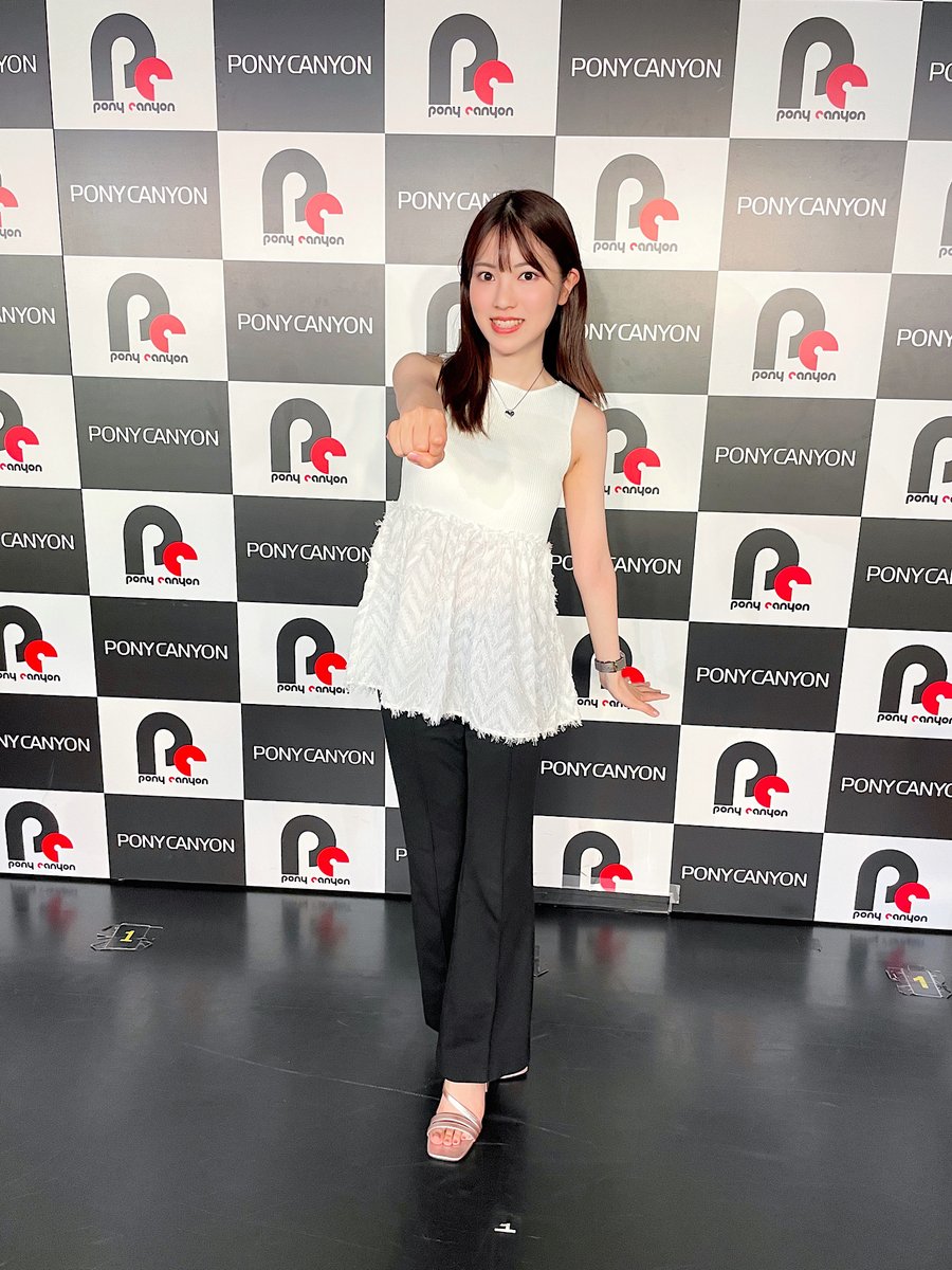 kaori_staff_'s tweet photo. 【ファンクラブ】
📽️MOVIE更新
「Calm Scene」リリースイベント東京終了後コメント&くるくる動画
を更新しました🤜🏻🔥🤛🏻
https://t.co/2YYPDRjdTa
(スタッフ)
#Calm_Scene
#石原夏織FC
#handinhand
#石原夏織 https://t.co/QezNPzzeto