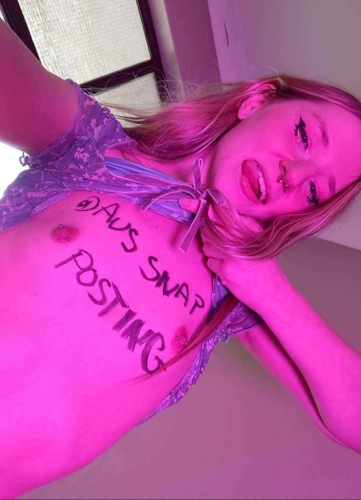 tiddytwosday_au's tweet photo. LIKE AND RT! 🇦🇺🇦🇺
GO FOLLOW @glitternanthrax 
PEEP HER OF! https://t.co/jmchjiTznu https://t.co/LMKUbNW3ZY