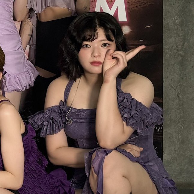 damn girl i see them