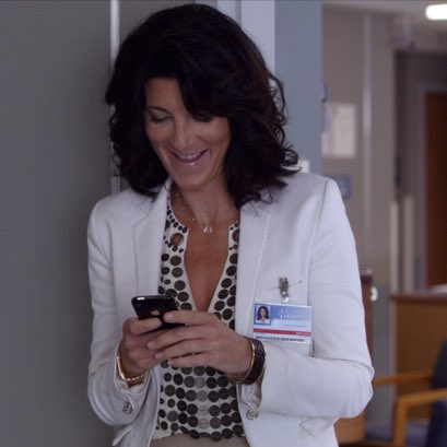 saristonmix's tweet photo. “I think O’Hara would’ve rocked up and said, come on, Rhaenys, let’s just go and have cocktails at Driftmark. Fuck this lot.” - Eve Best https://t.co/XSsSghfcRs