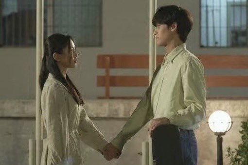 ddeokbxkki's tweet photo. i am very sorry, i really still like them on screen together. 😭 #dominsi got these images from XHS by the way. https://t.co/SV5gSPiFDB