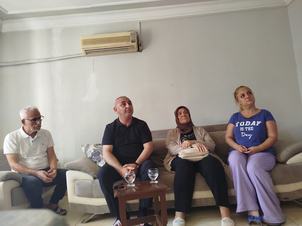 AkpartiCukurova's tweet photo. İlçe Başkanımız
 Sn @akincemal Koordinatörlüğünde Güzelyalı Mahallesinde Semih DEMİR Ziyaret Edildi. Nazik Ev Sahipliğinden Dolayı Teşekkür Ederiz https://t.co/Q7mgVi2RYN