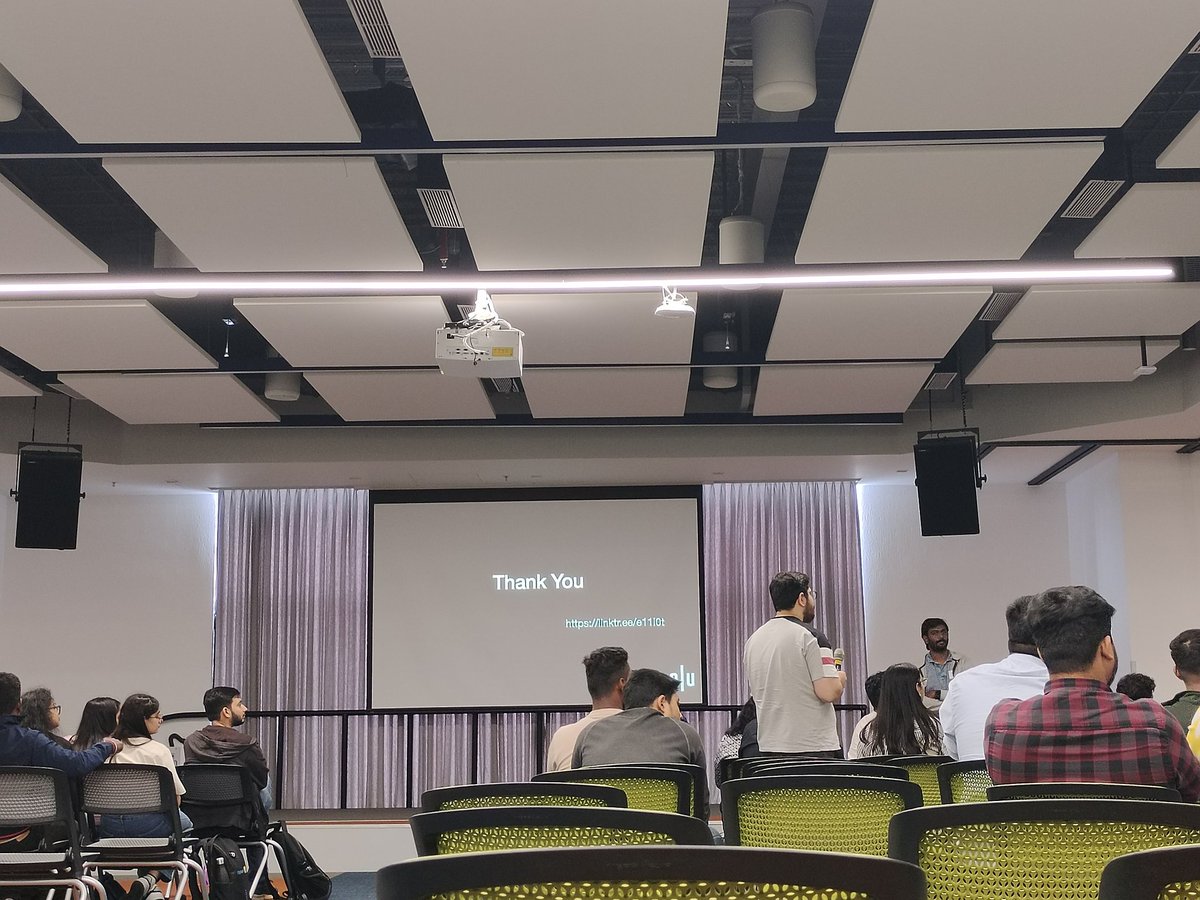 tanishsinghpro's tweet image. 🚀Had an insightful session on deepfakes detection and Blockchain 🚀
@Nullblr @owasp 
#infosec #nullcommunity #owasp