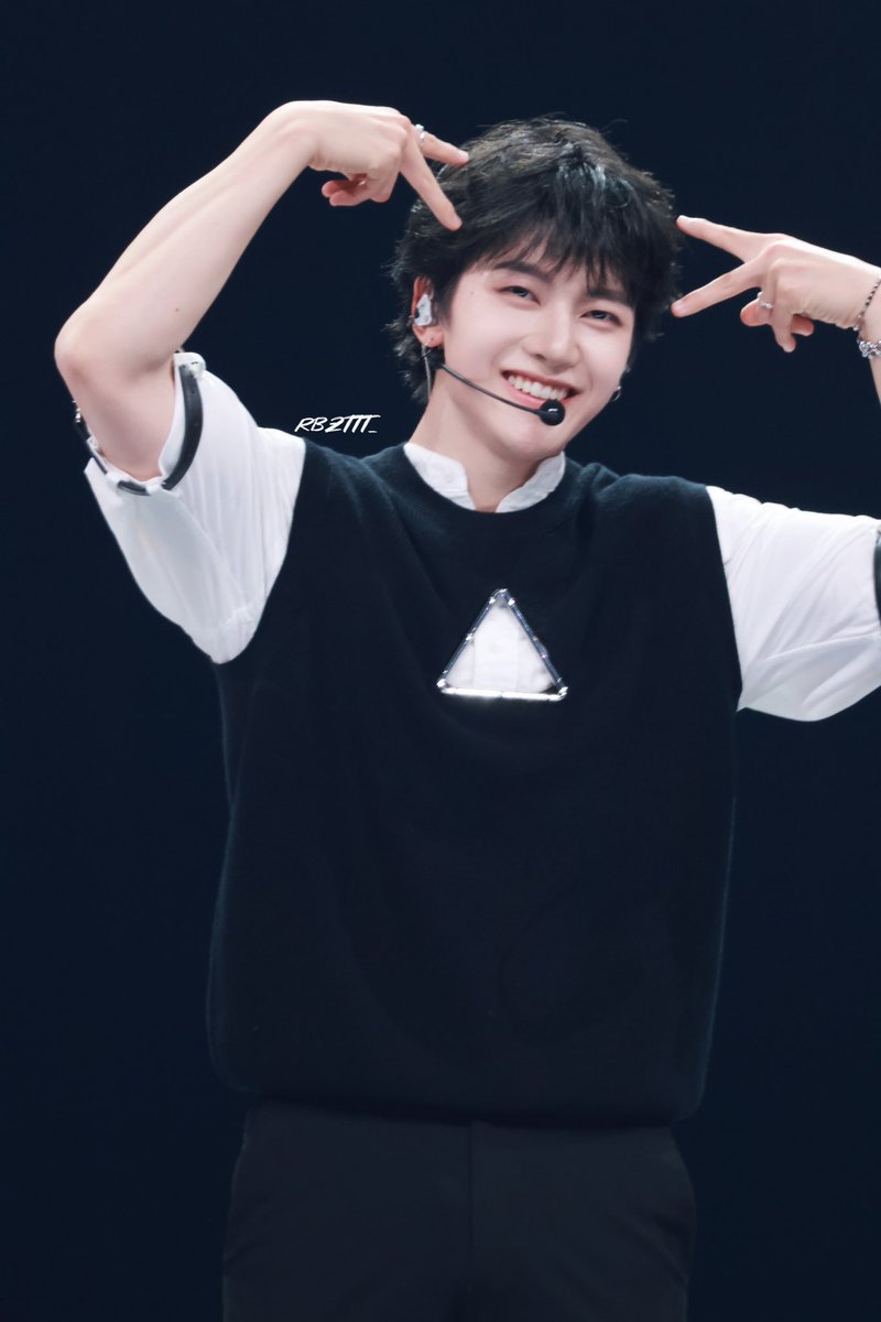 rbzttt_'s tweet photo. ｜240720 TMEA

  👶

 #石马修 #석매튜 #SEOKMATTHEW #ソクマシュー #メテュ #제로베이스원 #ZEROBASEONE https://t.co/JouM2BJh18