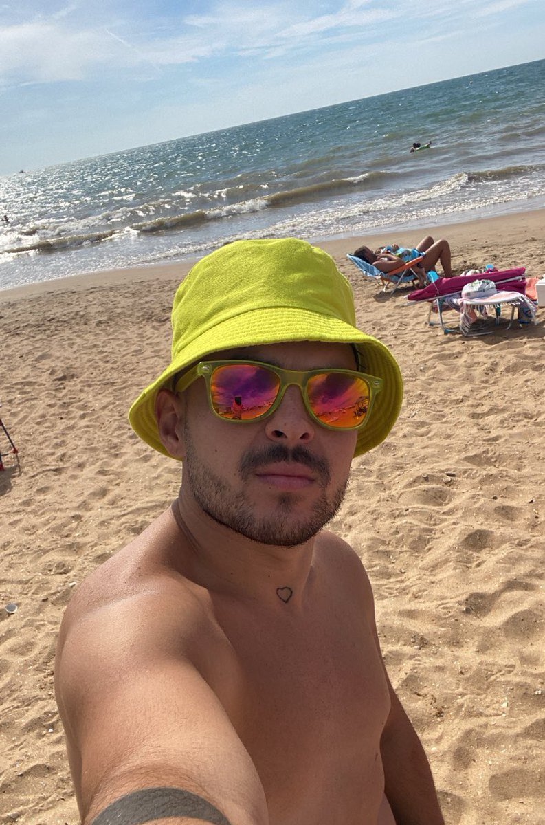 Cumpliendo años …. Siempre rodeado de mi gente y cada vez más feliz de lo que tengo y todo lo que me queda por conseguir …. Seguimos ❤️🙌🍿🤯