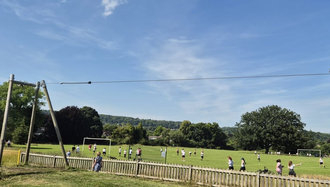 StokeLodgeVG's tweet photo. After school yesterday the sun was shining and the village green was buzzing with children playing. The play park was full of activity but the real difference was that without the fence the fun spilled out and over Stoke Lodge. #StokeLodgeVillageGreen #SLVG #play #summerholidays https://t.co/jsAbYefYkR