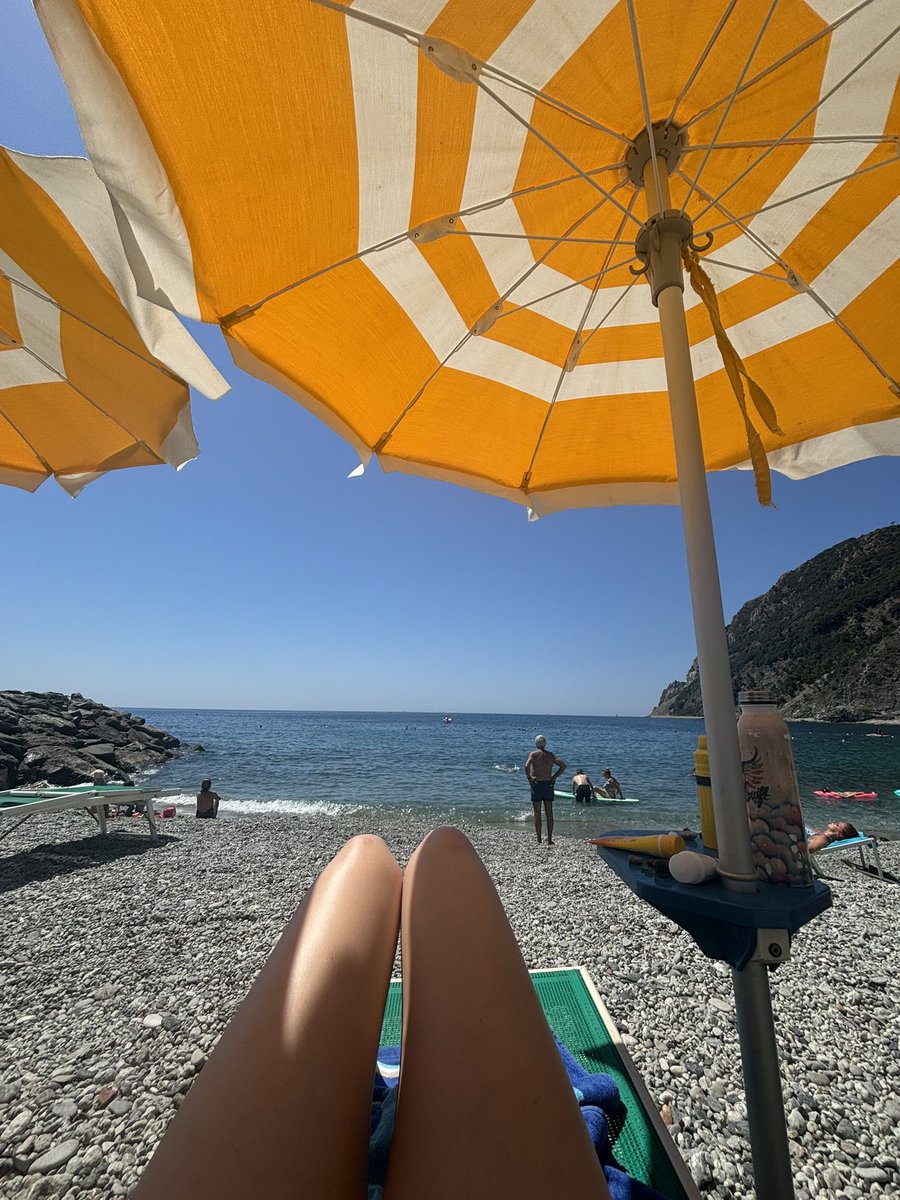 hannahCBee's tweet photo. 10 days in Milan, Moterosso al Mare and Bellagio/Lake Como. 🇮🇹 https://t.co/LQCwRk5sIH