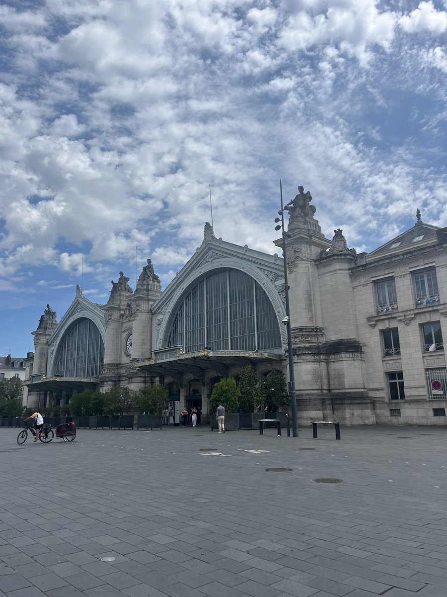 Mel_ooooo tweet media