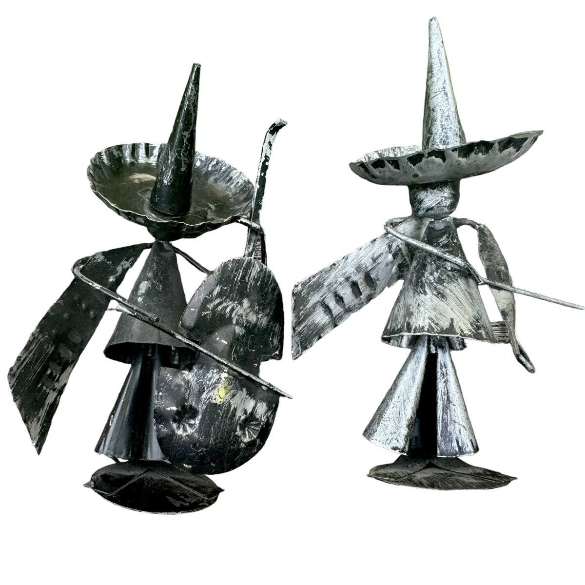MaryBradshaw66's tweet image. Vintage 1960s/70s Black and Gray Handcrafted Metal, Mid Century, Mexican Musician Folk Art, Playing a Violin and Cello just Listed in Etsy Store.

Follow Etsy Link in Bio: #spanishdesign #folkart #kitsch #spanishfolkart #kitschy #kitschdecor #kitschart #kitschforsale #mexican