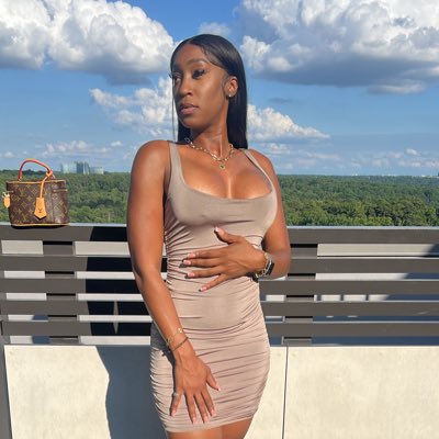 RealEstateCrys's tweet photo. #NewProfilePic https://t.co/LDdJRicOyS