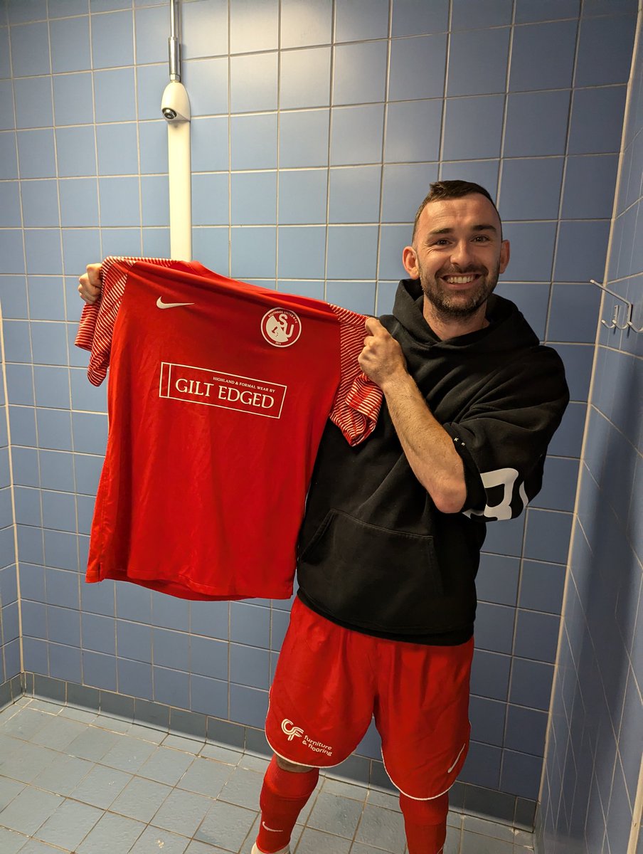 SUAFC's tweet photo. Welcome back to our new no.9
Archie McNicol
@IsleBear72
Thank you to @GlasgowIsland for helping to get this one over the line.
#WelcomeBackArchie https://t.co/q2oK2yDKs9