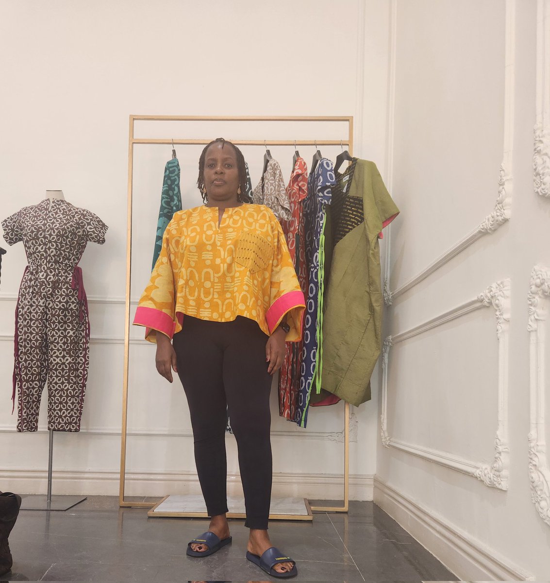 BBatwooki's tweet photo. My favourite local labels #Dyelab top and in the background #Obida bodysuit all @TempleMuse #Lagos https://t.co/Mmr0bxVUUZ